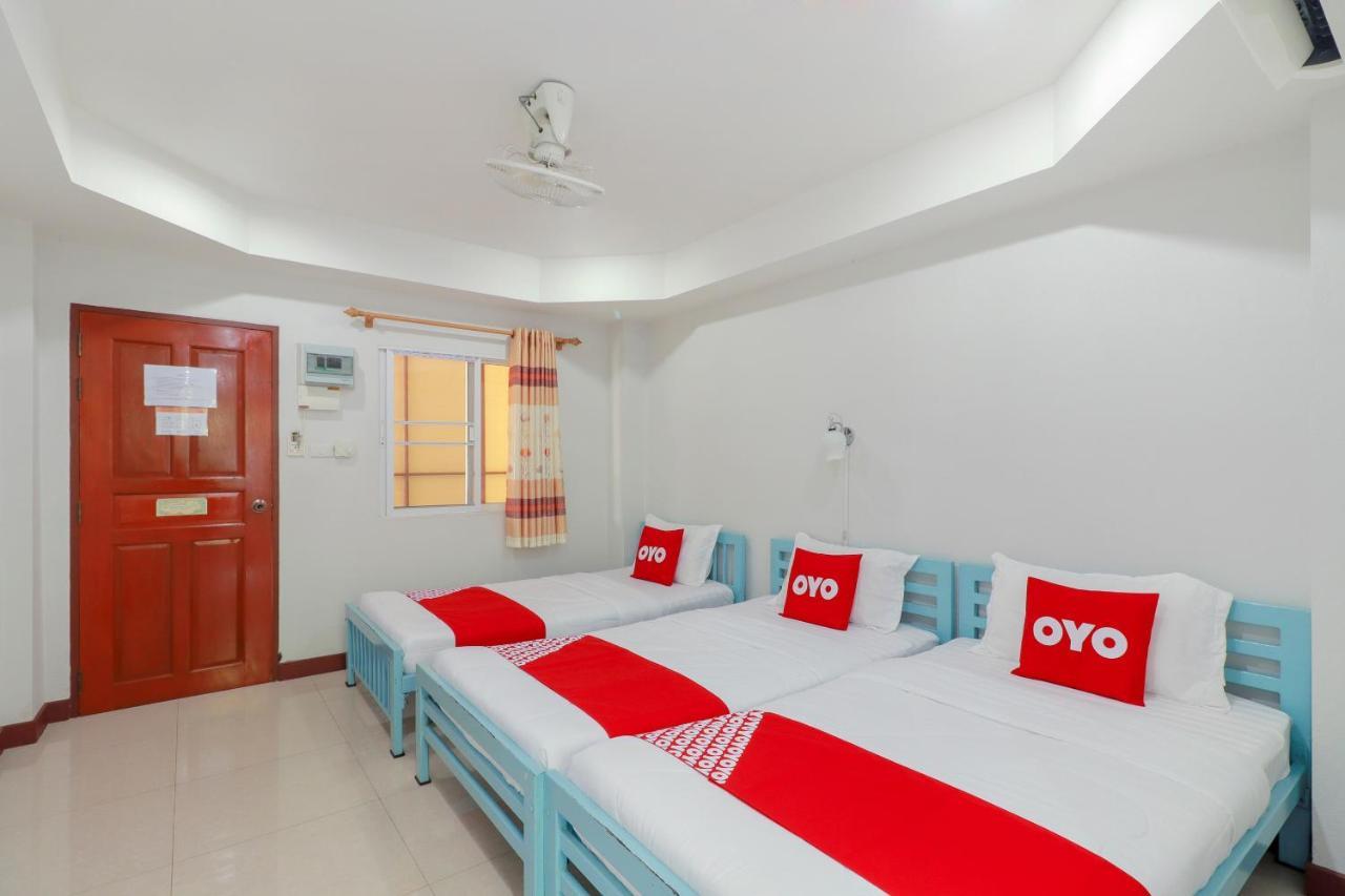 Oyo 799 Pudsadee Hotel Chiang Mai Exterior photo